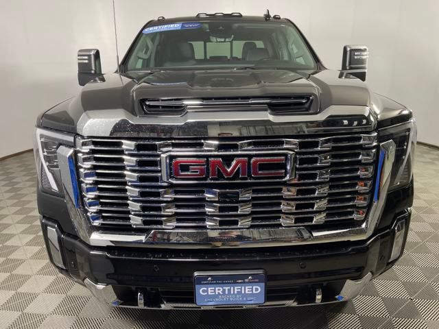 used 2024 GMC Sierra 2500HD car, priced at $72,000