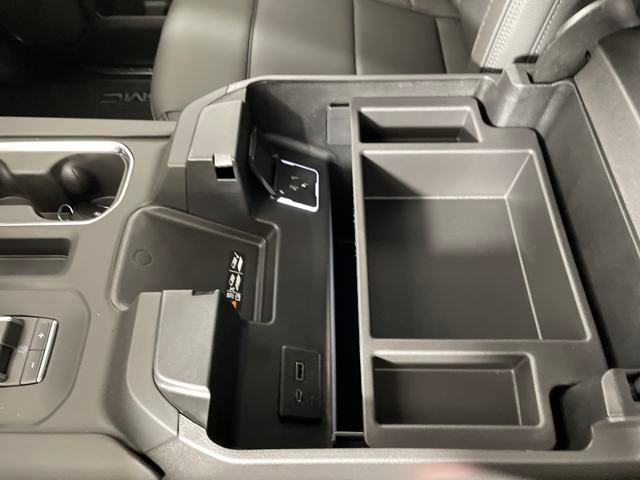 new 2025 GMC Sierra 1500 car, priced at $68,000