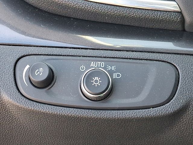 used 2022 Buick Encore car, priced at $20,902
