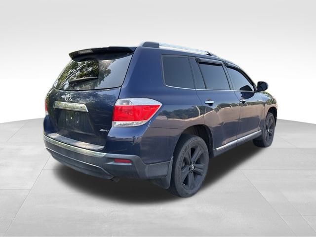 used 2013 Toyota Highlander car, priced at $14,489