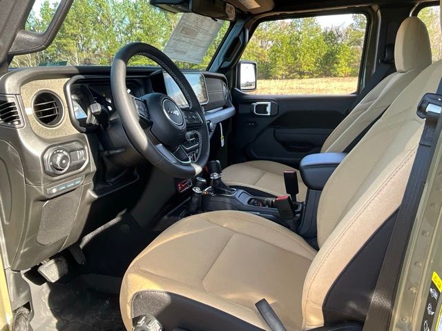 new 2025 Jeep Wrangler car, priced at $61,411