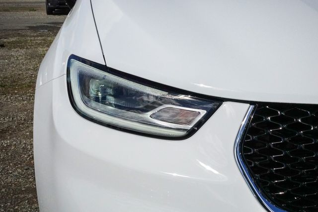 new 2025 Chrysler Pacifica car, priced at $41,290