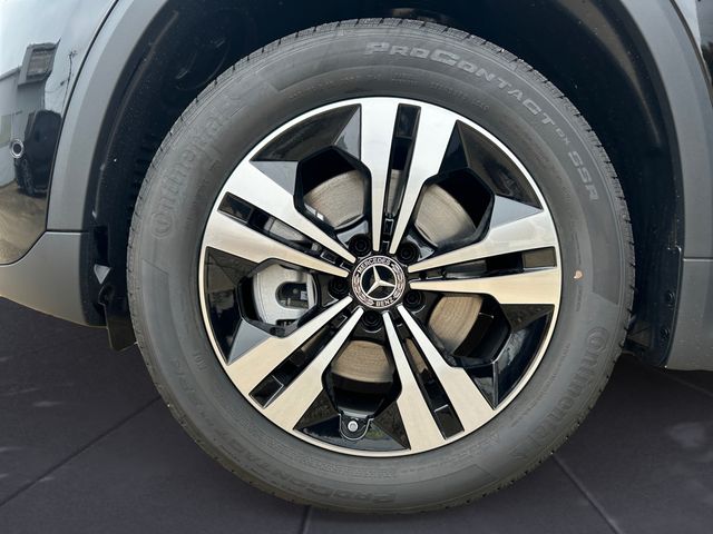 new 2025 Mercedes-Benz GLA car, priced at $45,660
