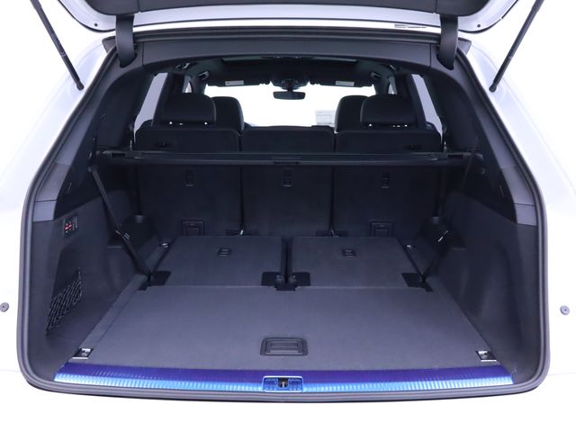 new 2025 Audi Q7 car, priced at $73,750