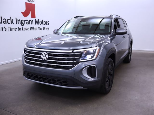 new 2025 Volkswagen Atlas car, priced at $45,217