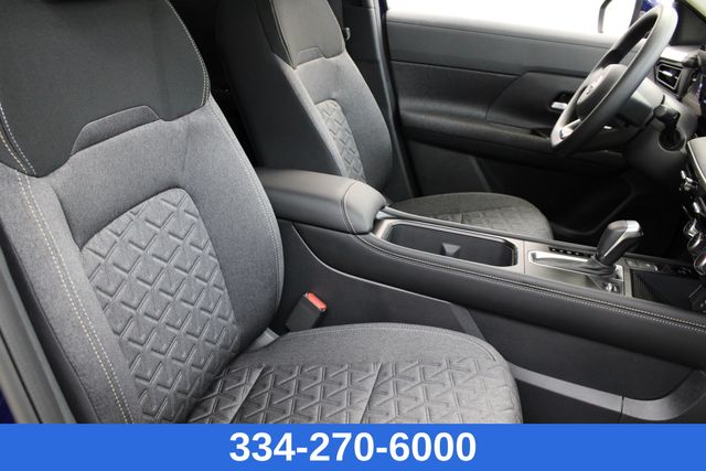 new 2025 Nissan Kicks car, priced at $27,360