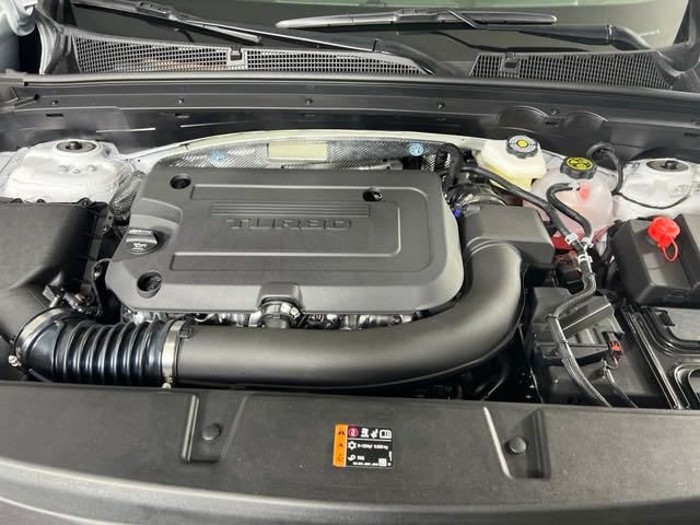 new 2025 Buick Envision car, priced at $41,500