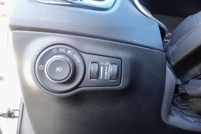 used 2018 Jeep Compass car, priced at $16,544