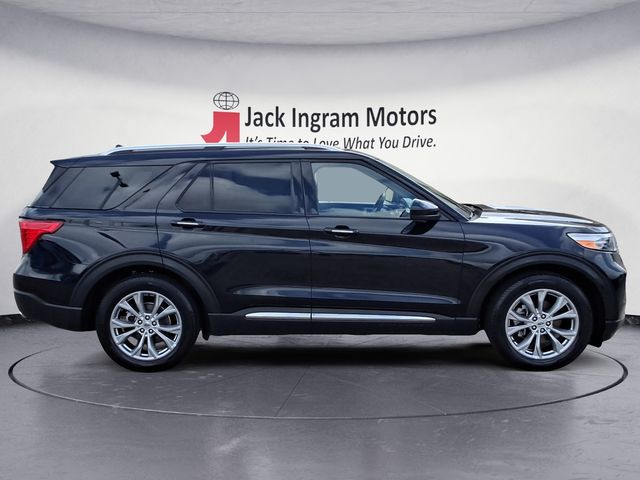used 2024 Ford Explorer car