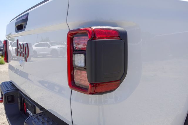 new 2025 Jeep Gladiator car, priced at $47,390