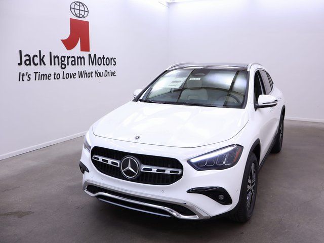 new 2025 Mercedes-Benz GLA car, priced at $47,395