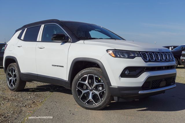 new 2025 Jeep Compass car, priced at $31,340