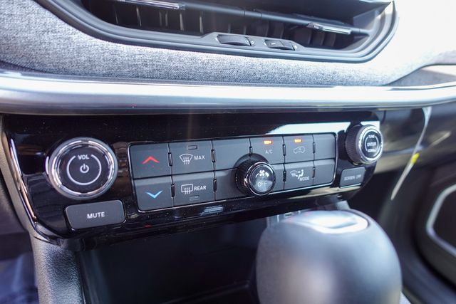 new 2025 Jeep Compass car, priced at $26,063