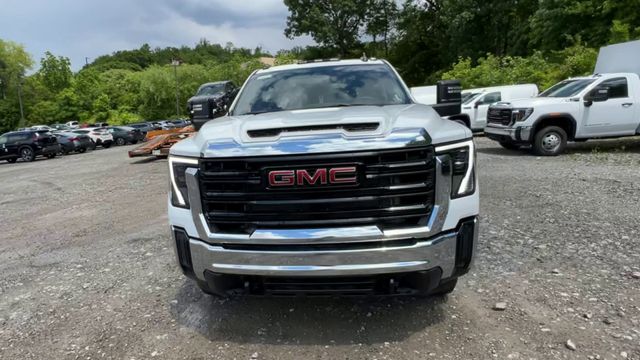 new 2024 GMC Sierra 3500HD car, priced at $58,877