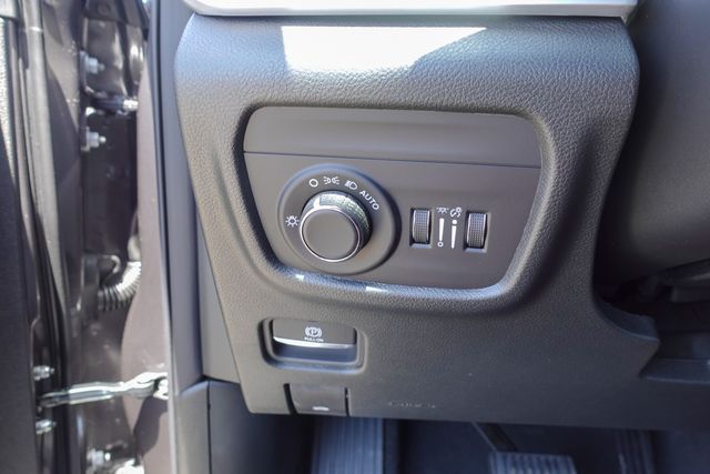 new 2025 Jeep Grand Cherokee L car, priced at $43,712