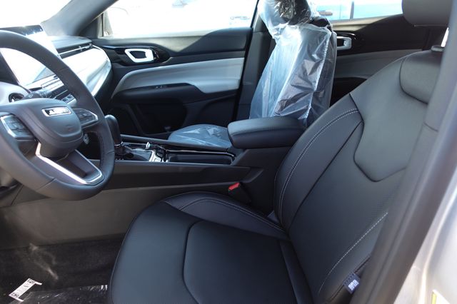 new 2025 Jeep Compass car, priced at $37,785