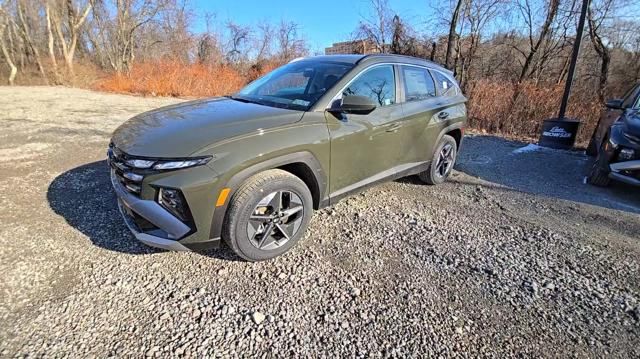 new 2025 Hyundai Tucson car, priced at $33,294