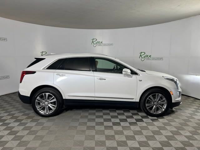 new 2024 Cadillac XT5 car, priced at $53,500