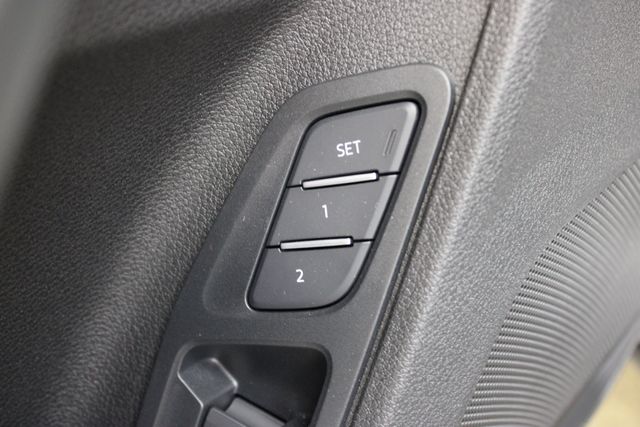 new 2025 Audi Q3 car, priced at $44,610