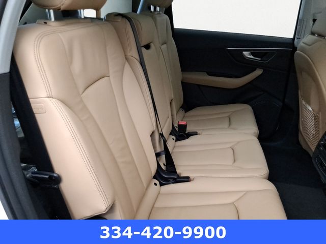 new 2025 Audi Q7 car, priced at $62,600