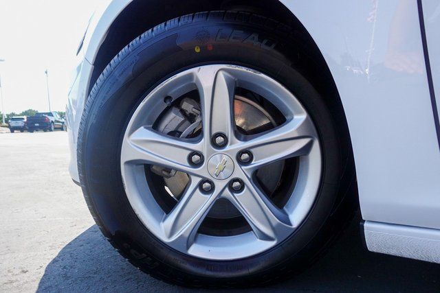 used 2020 Chevrolet Malibu car, priced at $14,899