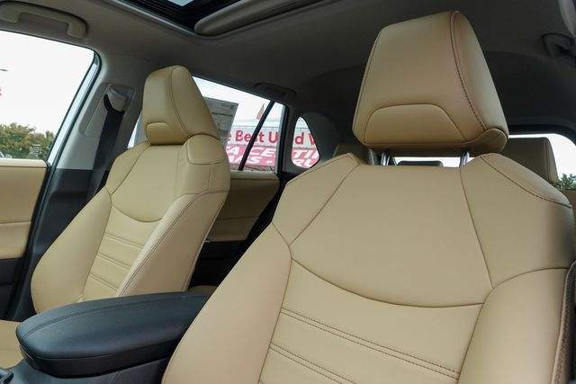 new 2025 Toyota RAV4 car