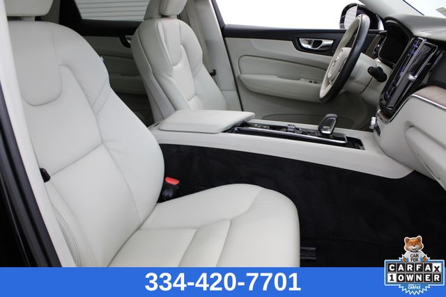 used 2022 Volvo XC60 Recharge Plug-In Hybrid car