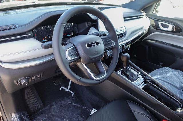 new 2025 Jeep Compass car, priced at $37,785