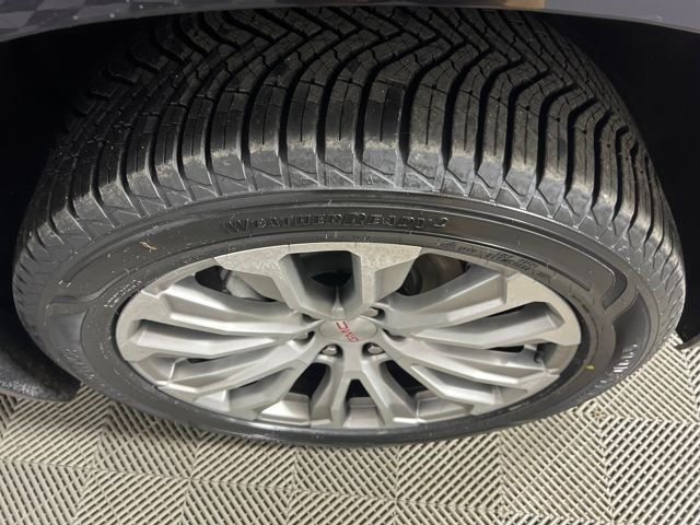 used 2022 GMC Yukon car, priced at $59,000