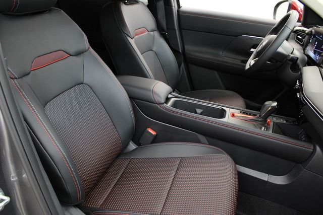 new 2025 Nissan Kicks car, priced at $29,405