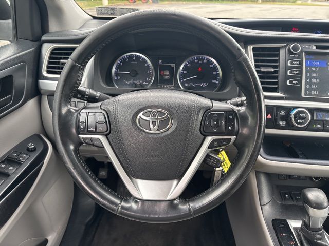 used 2017 Toyota Highlander car, priced at $17,799