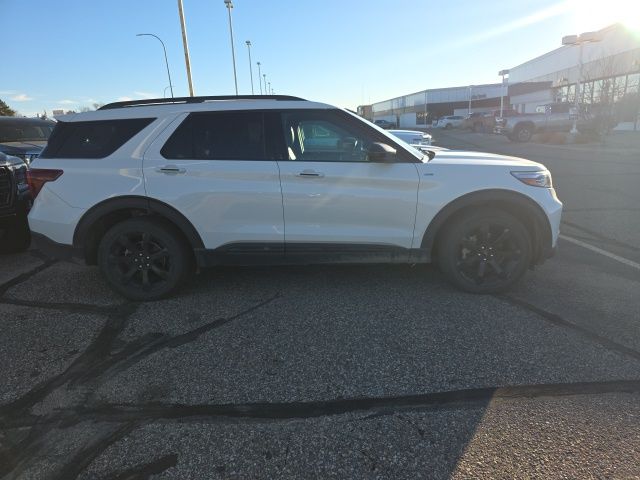 used 2023 Ford Explorer car, priced at $35,500