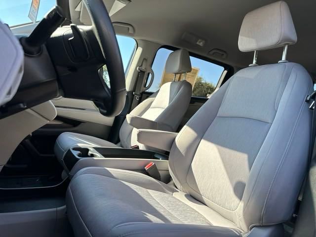 used 2021 Honda Odyssey car, priced at $25,999