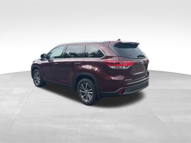 used 2019 Toyota Highlander car, priced at $18,999