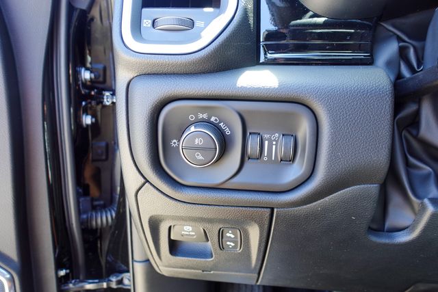 new 2025 Ram 1500 car, priced at $58,721
