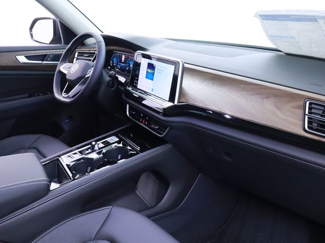 new 2025 Volkswagen Atlas car, priced at $45,217