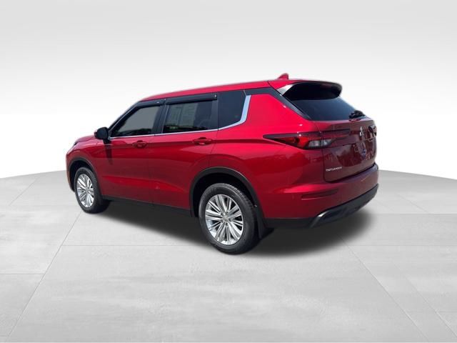 used 2024 Mitsubishi Outlander car, priced at $23,899