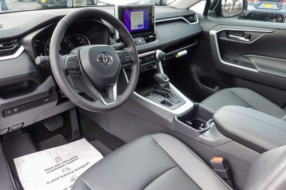 new 2025 Toyota RAV4 car