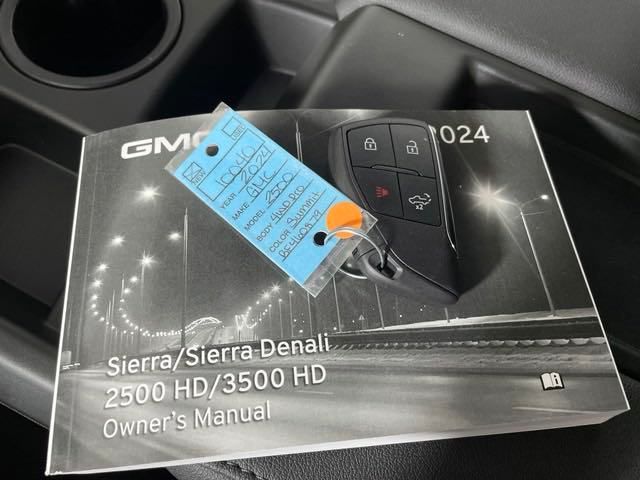 new 2024 GMC Sierra 2500HD car, priced at $57,500