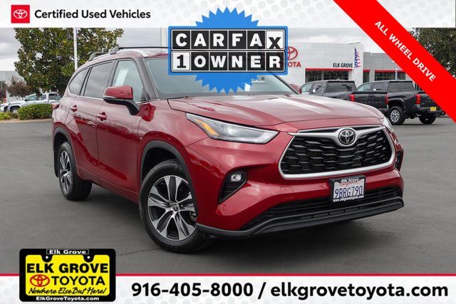 used 2022 Toyota Highlander car, priced at $33,188