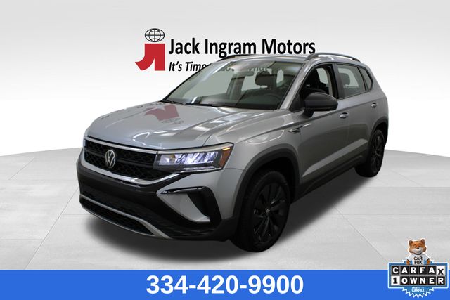used 2024 Volkswagen Taos car