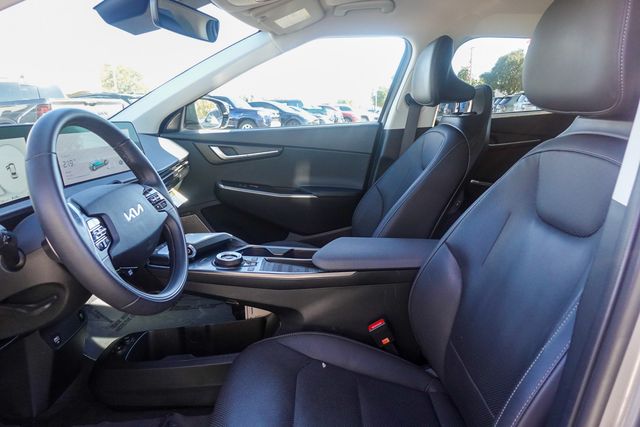 used 2024 Kia EV6 car, priced at $26,898