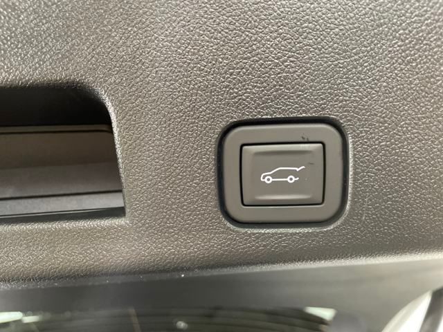 new 2025 GMC Acadia car, priced at $49,000