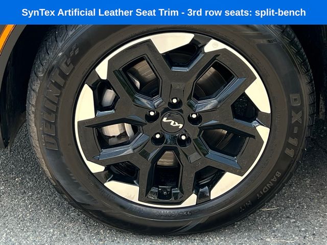 used 2024 Kia Sorento car, priced at $24,699