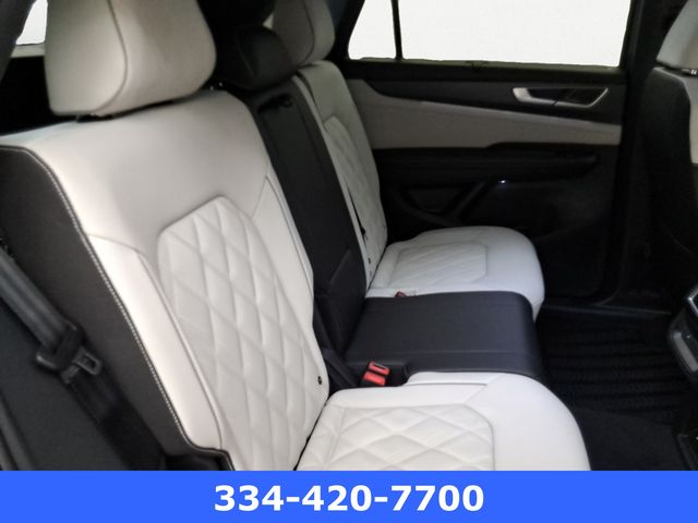 new 2025 Volkswagen Atlas Cross Sport car, priced at $52,696