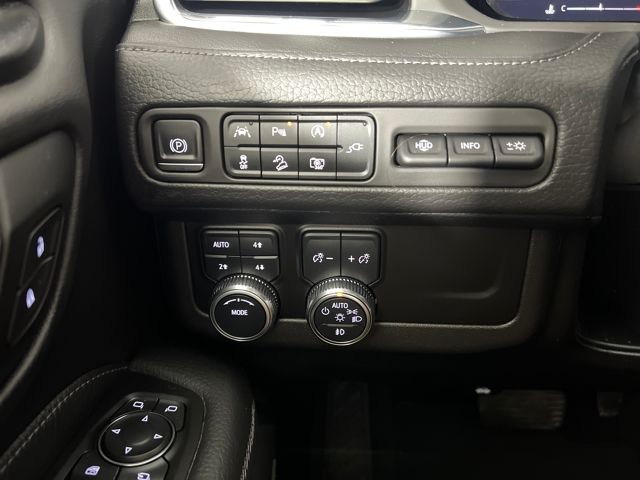 used 2022 GMC Yukon car, priced at $59,000