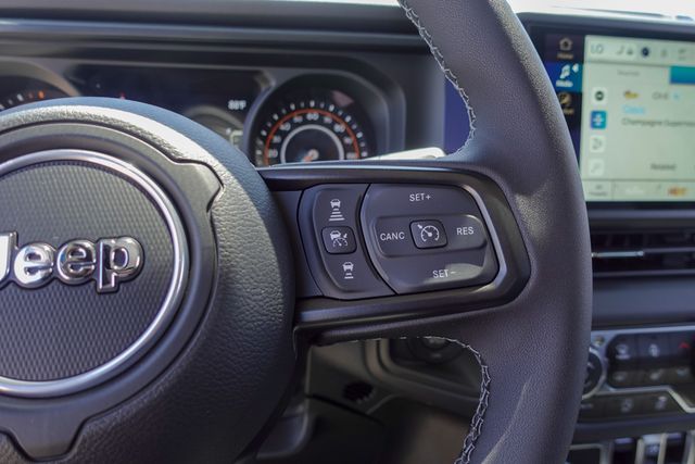 new 2025 Jeep Gladiator car, priced at $46,270