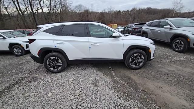 new 2025 Hyundai Tucson car, priced at $33,644