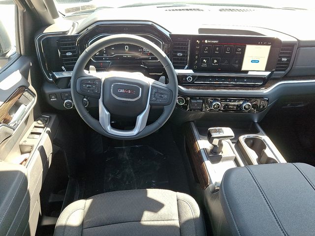 new 2025 GMC Sierra 1500 car, priced at $57,385
