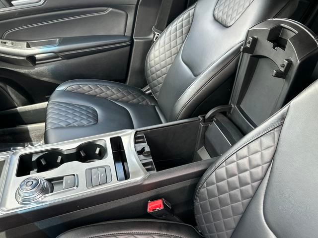 used 2024 Ford Edge car, priced at $30,888